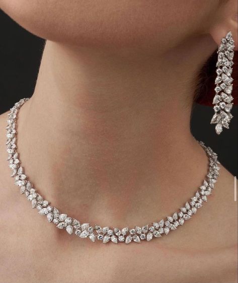 Real Diamond Necklace Elegant, Real Diamond Necklace Simple Classy, Jwellery Trending 2022, Dimond Neckless Jewelry, Crystal Wedding Necklace, Diamond Necklace Wedding, Engagement Necklace, Bridal Diamond Necklace, Indian Wedding Jewelry Sets