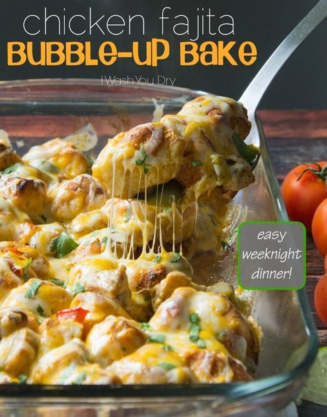 Chicken Fajita Bubble Up Bake! Bubble Up Bake, Bubble Bake, Chicken Fajita Casserole, Taco Bake, Weeknight Dinner Recipes Easy, Chicken Fajita, Bubble Up, Yummy Casseroles, Weeknight Dinner Recipe