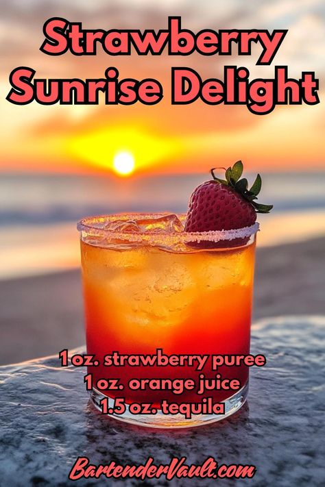 Alcoholic Drinks Tequila, Simple Alcoholic Drinks, Alcoholic Drinks For A Party, Fruity Alcoholic Drinks, Drinks For A Party, Strawberry Sunrise, Fruity Cocktail Recipes, Drinks Tequila, Cocktail Recipes Tequila