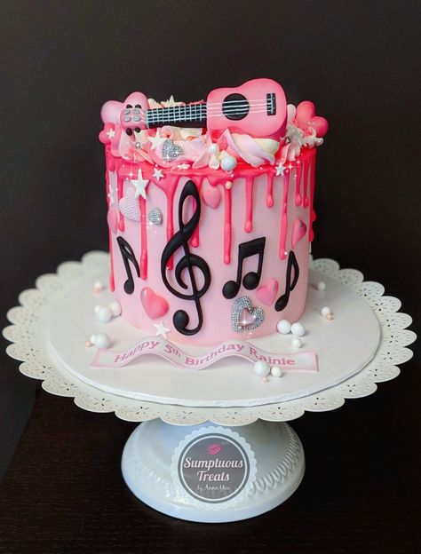 Musical Themed Cake, Music Drip Cake, Music Theme Cake Ideas, Music Cakes Birthday, Country Music Cake, Cake Music Theme, Birthday Cake Music Theme, Dance Theme Cake, Music Theme Birthday Cake