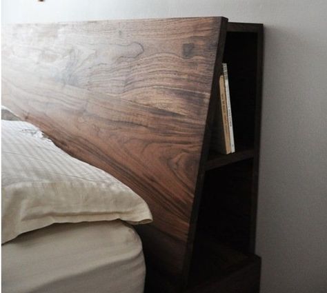 unique side storage, angled surface for upright lounging Light Wood Headboard, Headboard Shelves, Bed Headboard Wood, Wooden Headboards, Build A Headboard, Diy Headboard Wooden, Bedroom Big, Diy Bed Headboard, Headboard Wood