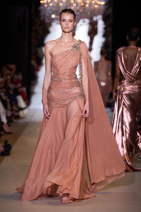 2024 Couture, Zuhair Murad Dresses, Zuhair Murad Haute Couture, Haute Couture Gowns, Runway Fashion Couture, Model Streetstyle, Goddess Dress, فستان سهرة, Zuhair Murad