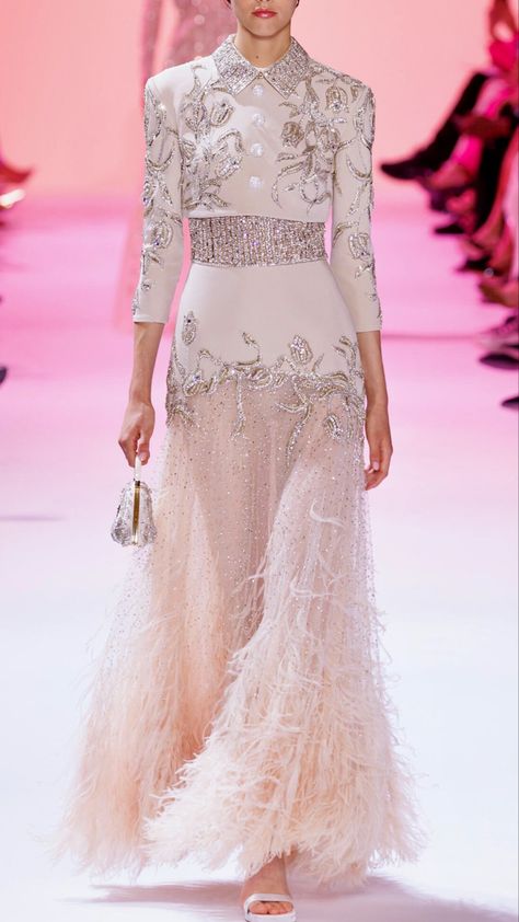 Georges Hobeika 2023 Haute Couture, Haute Couture Fashion 2023, 2023 Haute Couture Gowns, 2024 Haute Couture Dress, Houte Couter Dress 2023, George Hobeika 2024, 2024 Couture Fashion, Haute Couture Gowns 2024, Elie Saab 2024 Haute Couture