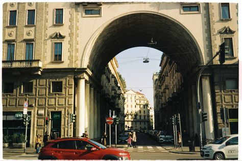 Milan Film Photography, Europe Film Photography, City Film Photography, Milan Summer, Milan Photography, On Film Photography, Milan Aesthetic, Film Camera Photography, Milan City