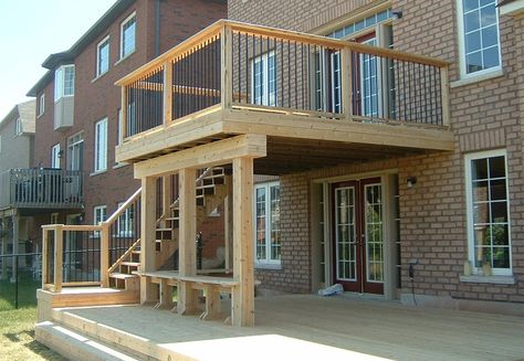 Upstairs Deck Ideas, Diy Ground Level Deck, Second Floor Deck Ideas, Deck Columns, Backyard Deck Designs, Deck On A Budget, Patio Under Decks, Freestanding Deck, Second Floor Deck