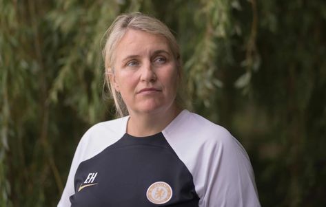 Emma Hayes: ‘This isn’t just about a kiss. This is about systemic misogyny’ | Chelsea Women | The Guardian Non Confrontational, Emma Hayes, Football Tactics, Chelsea Women, Chelsea Manager, Sarah Lee, Sir Alex Ferguson, Games For Boys, Lauren James