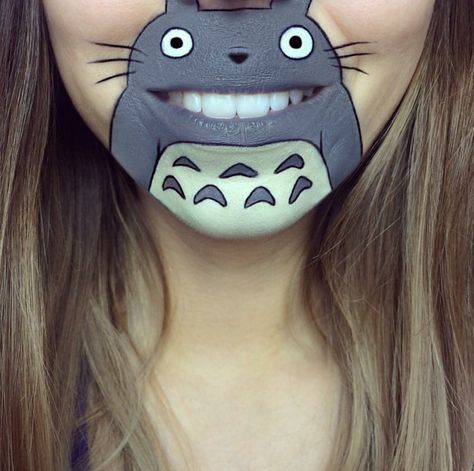 Totoro. Rose Carpet, Mouth Painting, Becoming A Makeup Artist, Makeup Skills, Kids Makeup, So Real, Cartoon Faces, Lip Art, Arte Popular