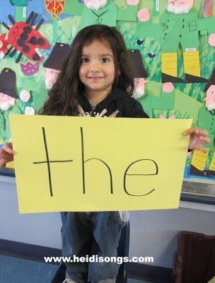 Give each student a different sight word to hold and take their picture. Put on your word wall, or make a class book, or turn into a power point to show at conferences! Sight Word Games, Teaching Sight Words, Power Point Presentation, Kindergarten Ela, Sight Words Kindergarten, Sight Word Activities, Word Practice, Teaching Literacy, Reading Classroom