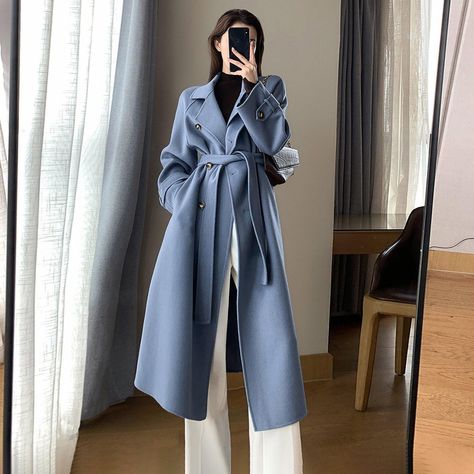 100% wool Front button closure Notched lapels Long sleeves Side-seam pockets Waist belt Dry Clean Item #2773 Women's wool long coat SIZE INFO XS=US2=UK6=EU32 S=US4-6=UK8-10=EU34-36 M=US8-10=UK12-14=EU38-40 ★★Please advise your height and weight and bust, I will make sure you choose the right size. Thrift Style, Winter Mode Outfits, Mode Mantel, Modest Casual Outfits, Winter Fashion Outfits Casual, Hijab Outfits, Modest Dresses Casual, Long Coat Women, Long Wool Coat