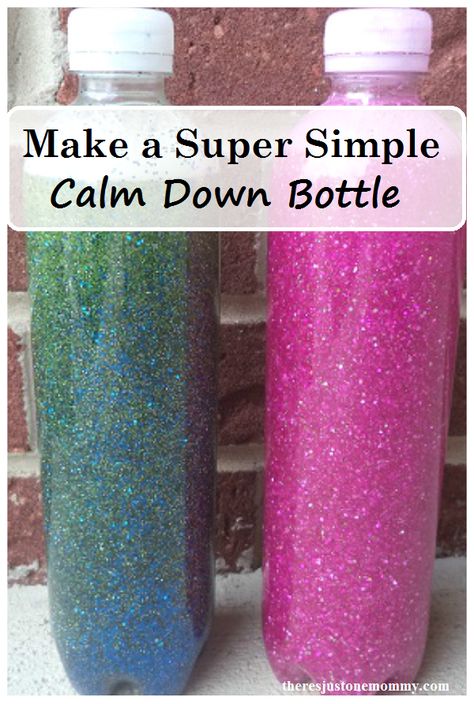 Sensory Bottles Preschool, Calming Bottle, Calming Jar, Calm Down Jar, Calm Down Bottle, Glitter Water Bottles, Sensory Tubs, Calm Corner, Sensory Bottle