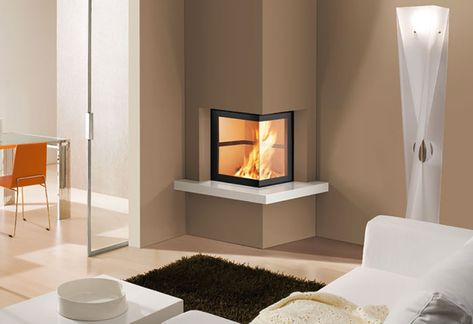 Camino ad angolo moderno 12 Small Gas Fireplace, Wood Burning Stove Corner, Corner Gas Fireplace, Country House Interior, House Extension Design, Corner Fireplace, Home Fireplace, Modern Fireplace, Fireplace Wall