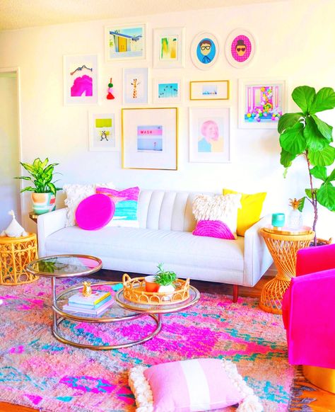 Summer Living Room Decor, Summer Living Room, Colourful Living Room Decor, Living Room Decor Colors, Colourful Living Room, 아파트 인테리어, Preppy Room, Living Room Inspo, A Living Room