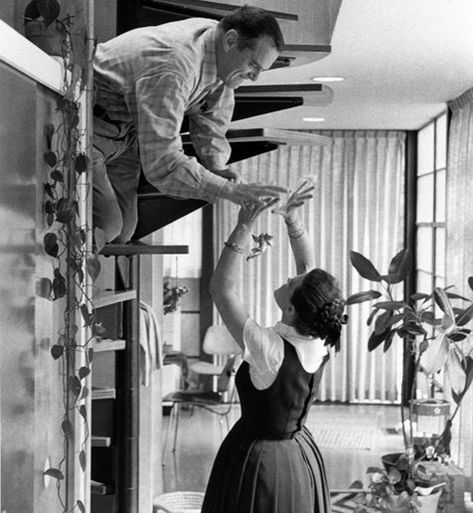 Charles Ray Eames, Eames House, Case Study Houses, Richard Neutra, Eames Office, Miss Moss, Charles And Ray Eames, Charles Ray, Eames Chairs