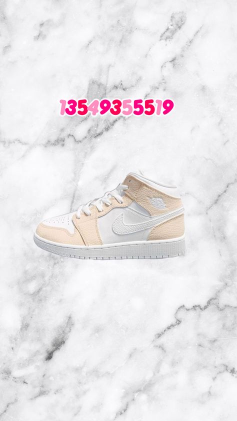 Berry Avenue Codes Shoes White, Berry Avenue Codes Jordans, Nike Decal Bloxburg, Teen Bloxburg Outfit Codes, Berry Ave Codes Shoes, Bloxburg Outfit Codes Shoes, Bloxburg Shoe Box Decal Codes, Bery Avenue Code, Shoes Codes For Berry Ave