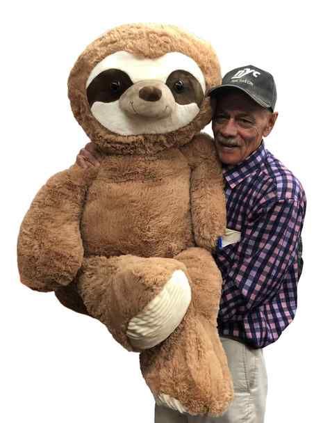 Cute Big Stuffed Animals, Big Stuffed Animals Aesthetic, Weighed Stuffed Animal, Huge Stuffed Animals, Big Stuffed Animals, Sloth Plushies, Oversized Stuffed Animals, Sloth Teddy, Giant Sloth