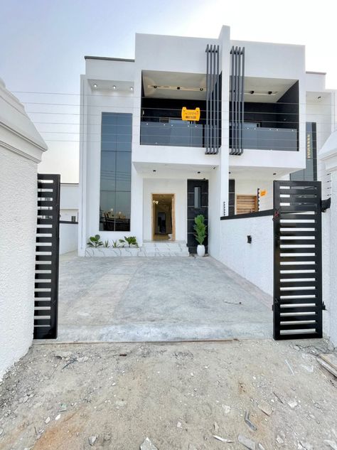 💕💞 4 BED SEMI- DETACHED DUPLEX💞💕💖 *LOCATION:*📍AJAH *PRICE:* 90m - Modern Contemporary Architecture - Decently Finished - Stamp Concrete Floor - Spacious Living Areas - Family Lounge - Inbuilt Audio System - Fully Fitted Kitchen - Dining Area - Jacuzzi - Gorgeous Lightings - Secure Estate - Beautiful Fitted Wardrobes - Boy's Quarters - Great Neighbourhood Enerltech HOMES ☎️ 08122266651 Whatsapp wa.me/2348098844224 Duplex With Courtyard, Semi Detached Duplex Design, Modern Family House Exterior, Duplex House Design Modern, Modern Semi Detached House, Semi Detached House Design, Semidetached Houses, House 2 Floor, Upstairs Design