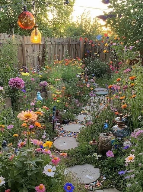 Wildflower Garden Front Yard Landscape Design, Cute Backyard Aesthetic, Wildflower Garden Aesthetic, Wildflower Front Garden, Wildflower Yard Lawn, Whimsical Flower Garden, Whimsical Front Yard, Big Garden Aesthetic, Wild Garden Ideas