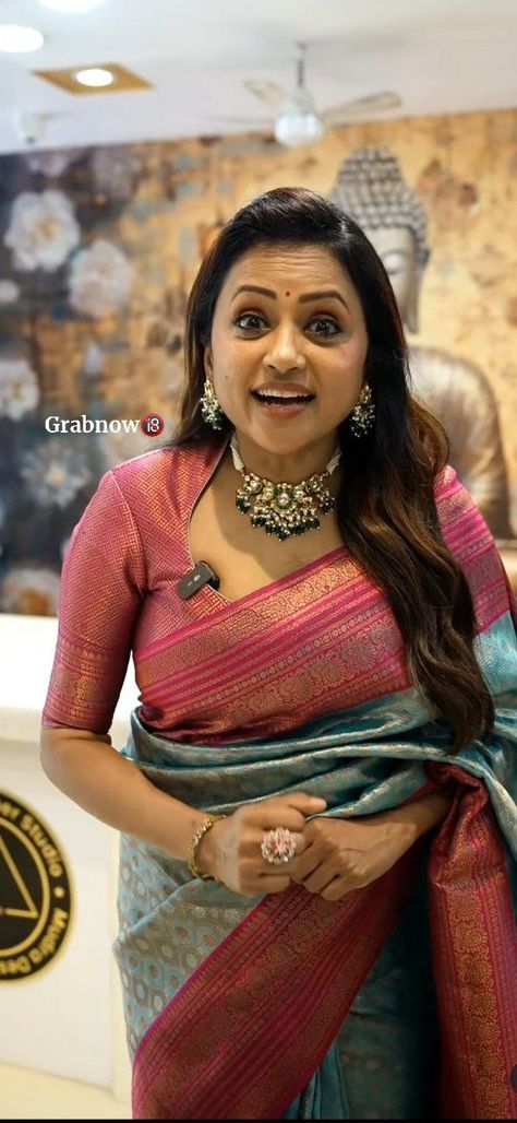 Suma Kanakala, Saree Models, Food Snapchat, Snapchat, Saree, Models, Quick Saves