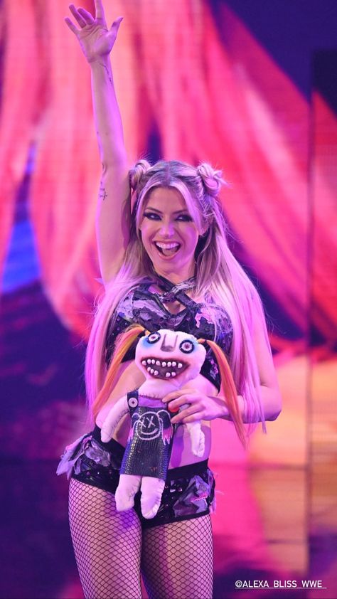 Wwe Alexa Bliss Wallpaper, Alexis Bliss, Lexi Kaufman, Wwe Diva, Wwe Female, Fighter Girl, Disney Princess Fan Art, Professional Wrestlers, Wwe Women