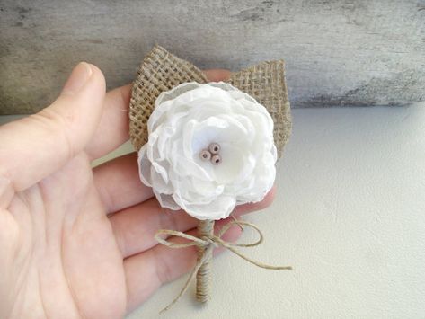 Ivory Burlap Wedding Boutonnieres, Rustic Boutineers  White Groom Groomsmen Buttonhole Rustic Boutineers, Burlap Boutonniere, Groomsman Boutonniere, Outdoor Evening Wedding, Corsage Ideas, Brooch Boutonniere, Groomsmen Buttonholes, Diy Boutonniere, Buttonhole Flowers