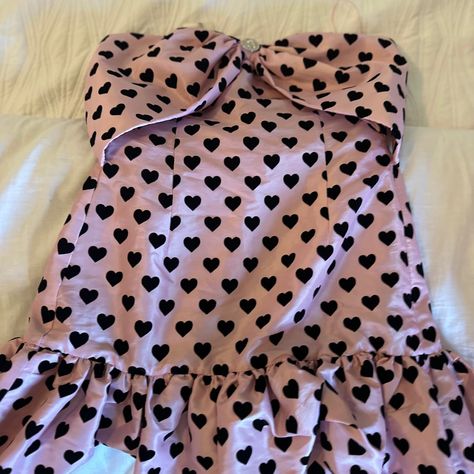 Pink With Black Hearts Fun Cocktail Dress. New With Tag Bought Two Of Them. This Was Wrong Size Eclectic Dresses, Elvis And Me, Bat Mitzvah Dresses, Laura Palmer, Love Shack Fancy, Baby Pink Aesthetic, Black Hearts, Turquoise Dress, Heart Dress