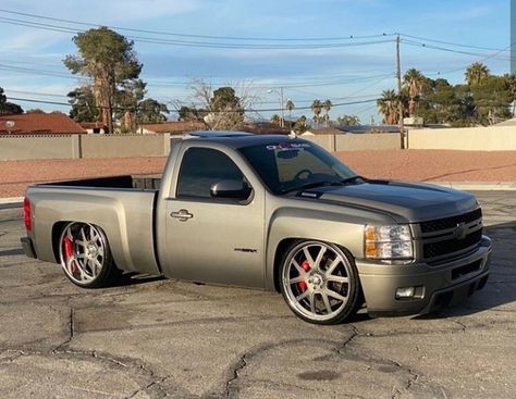 Chevy Silverado Single Cab, 2008 Chevy Silverado, Silverado Crew Cab, Single Cab Trucks, Trucks Chevy, Og Kush, Lowrider Trucks, Dropped Trucks, New Chevy