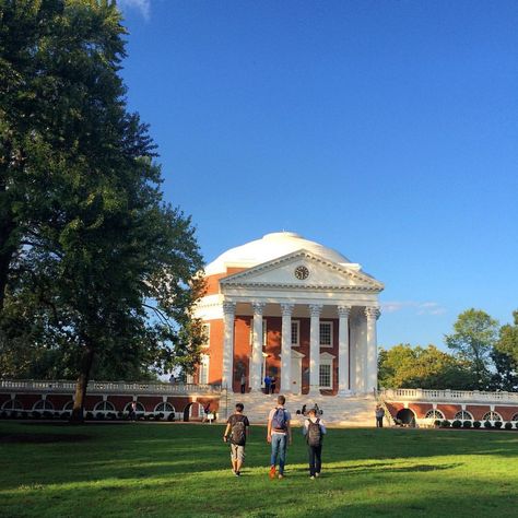 Dc Monuments, Student Aesthetic, Spring Semester, Fall 23, Boston College, Big Mood, College Girl, Mount Vernon, University Of Virginia