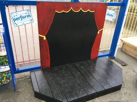 Eyfs Outdoor Stage Area, Eyfs Stage Area Outside, School Outdoor Area, Preschool Outdoor Activities, Eyfs Outdoor, Eyfs Outdoor Area, Kids Stage, Outdoor Learning Spaces, Backyard Kids Play Area