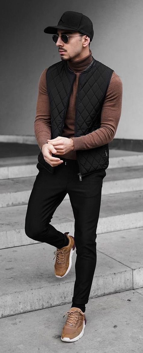 Mens Quilted Jacket Outfit, Styling Turtlenecks Men, Turtle Neck With Flannel Outfit, Winter Vest Outfits Men, Turtleneck Outfit Men Aesthetic, Vest Jacket Outfit Men, Mens Turtleneck Outfits Street Style, Men’s Turtleneck Outfit, Casual Vest Outfits Men