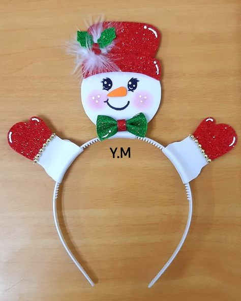 Felt Headband Diy, Diy Hair Accessories Ribbon, Felt Headband, Christmas Hair Accessories, Christmas Carnival, Diy Crafts For Kids Easy, Diy Headband, Christmas Gift Box, Diy Hair Accessories