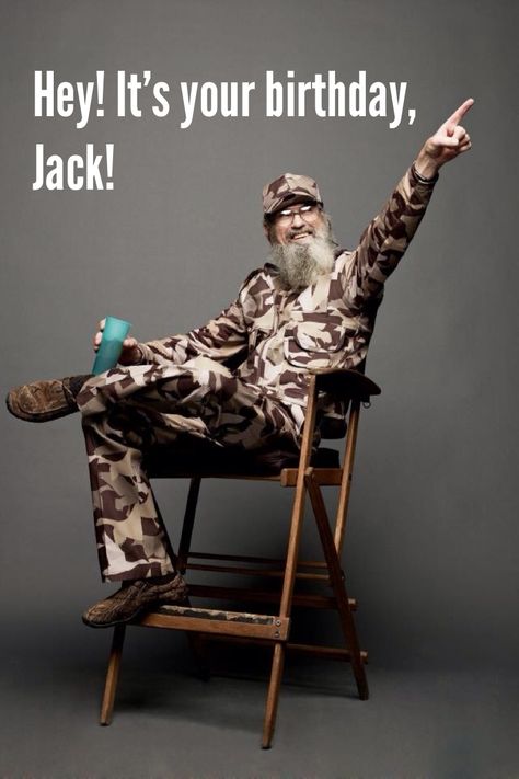 Happy Birthday Greg. Have a great day!!! Happy Birthday Hunting, Duck Dynasty Party, Uncle Si, Robertson Family, Hunting Birthday, Duck Commander, Quack Quack, Happy Birthday Funny, Duck Dynasty