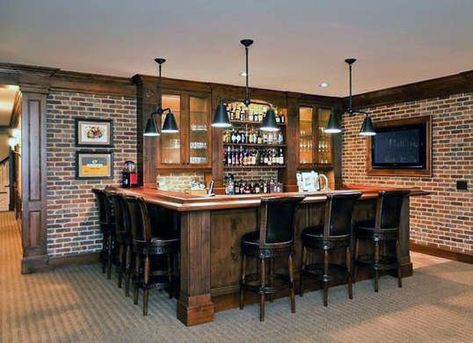 Home Pub Room Bar Designs, Basement Pub Ideas, Indoor Bars For Home, Pub Style Basement, Home Pub Ideas, Finished Basement Bars, Man Living Room, Basement Pub, Gentlemans Room