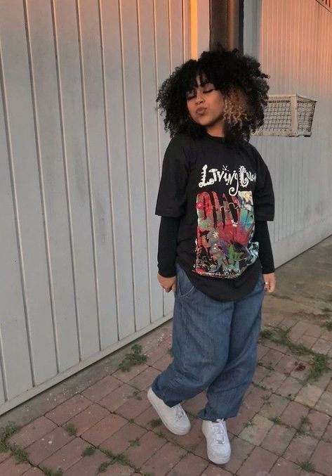 Casual Streetwear Aesthetic, Alt Pajamas, Casual Baddie Fits, Baggy Outfit Woman, Summer Glowup, Baggy Clothes Aesthetic, Stem Outfits, Looks Hip Hop, Dd Osama