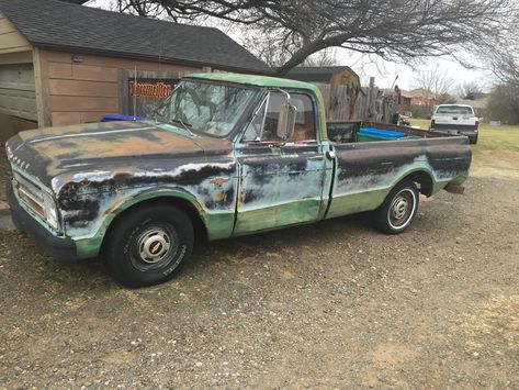 Patina Paint Job, Patina Car, Grinch Decorations, Patina Paint, Paintings I Love, Car Painting, Paint Job, Car Art, Old Cars