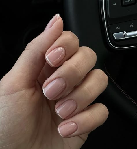 Round Square Nails, Cc Nails, Nails Care, Squoval Nails, French Manicure Nails, Subtle Nails, Gel Nails Diy, Minimal Nails, Casual Nails