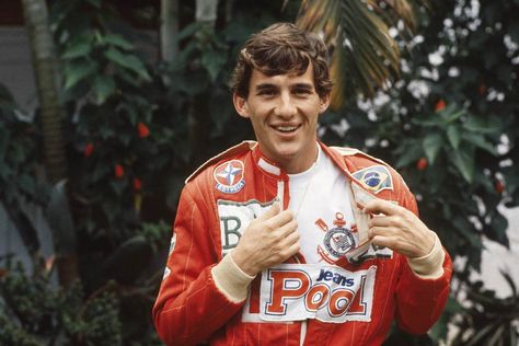 Socrates Corinthians, Corinthians Icon, Aryton Senna, Michael Schumacher, Sports Clubs, Racing Driver, F1 Drivers, Narnia, F 1