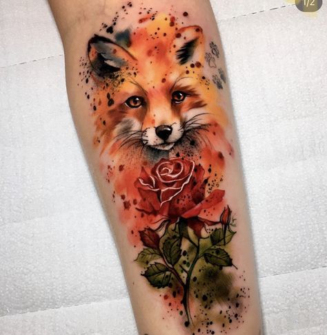 Fox With Rose Tattoo, Fox Tattoo Color, Fox Tattoo Thigh, Feather Tattoo Design, Fox Tattoo, Beautiful Tattoo, Feather Tattoo, Next Tattoo, Unique Tattoo