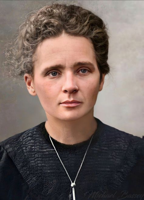 Photo of Marie Curie, Color. Colorization by Michael Bassey Marie Curie Portrait, Marie Curie Aesthetic, Marie Curie Art, Madam Curie, Marie Currie, Job Success, Christmas Poses, Women In Science, Female Painters