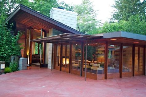 Maynard and Katharine Buehler House. Orinda California. 1948. Usonian Style. Frank Lloyd Wright. Frank Loyd Wright Houses, Orinda California, Usonian Style, Frank Lloyd Wright Style, Frank Lloyd Wright Usonian, Usonian House, Architecture Styles, Beautiful Environment, Frank Lloyd Wright Architecture