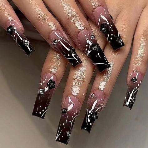 Press On Nails Long, Chrome Nails Designs, Long Press On Nails, Square Nail Designs, Ombre Acrylic Nails, Goth Nails, Nail Forms, Nails Long, Stick On Nails