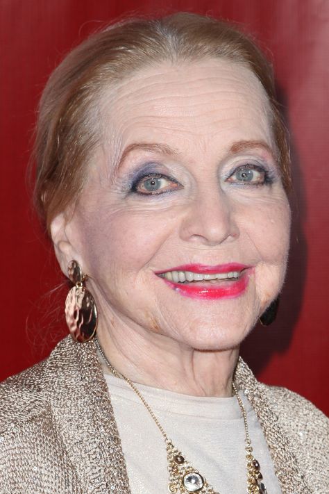 General Hospital Alum Anne Jeffreys Dead At 94 Anne Jeffreys, Ann Sheridan 1940s, Soap Opera Stars, New Today, General Hospital, Old Hollywood Glamour, The Age, Soap Opera, Hollywood Glamour