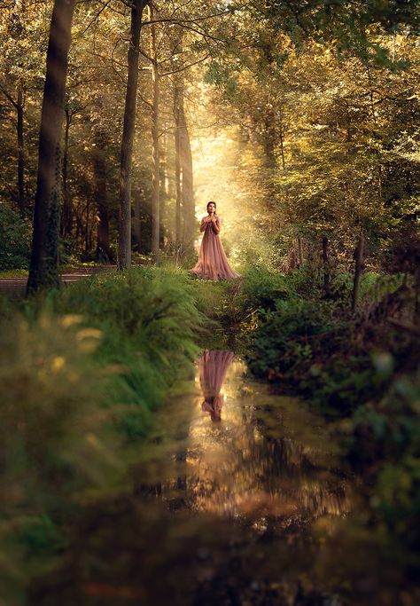 https://flic.kr/p/2hAhGg9 | Enchanted Queen | My dear friend Rita in her woods in the Netherlands. Whimsical Photoshoot, Fairytale Photoshoot, Quinceanera Photoshoot, Fairy Photoshoot, Happiest Of Birthdays, Nature Photoshoot, Lost In The Woods, Forest Photos, Fantasy Photography