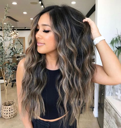 Heavy Highlights On Dark Hair Are The Bold Way To Go Brighter Balayage, Spring Hair Color Trends, Caramel Brown Hair, Brown Hair Inspo, Brunette Hair With Highlights, Dark Hair With Highlights, Spring Hair Color, Brunette Balayage Hair, Brown Hair Balayage