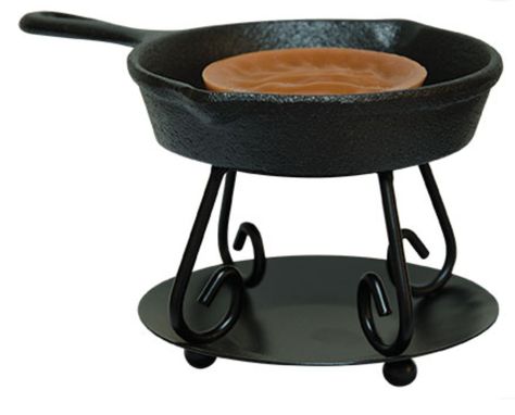 Cast Iron Frying Pan Tart Burner is a cute country piece that everyone is going to want! Miniature real cast iron skillet on a scrolled black metal base. Just add a tealight or votive candle, and your favorite mini wax melt. | eBay! Tart Burner, Country Primitive Decor, Cast Iron Frying Pan, Tart Warmer, Cute Country, Wax Melters, Iron Skillets, Wax Burner, Tealight Candle