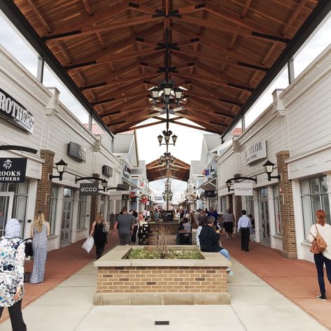 From tax-free shopping in New Hampshire to splurging in Connecticut, here's our list of the best outlets in New England. These malls won't disappoint! Outlet Village, Outlet Mall, Street Mall, Massachusetts Travel, Mall Design, Scenic Railroads, Shopping Malls, New England Travel, Shopping Center