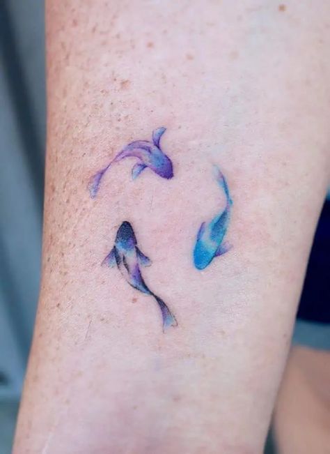 Watercolor Fish Tattoo, Koi Fish Tattoo Meaning, Pisces Tattoo Designs, Tattoo Meanings, Pisces Tattoos, Koi Tattoo, Koi Fish Tattoo, Inspiration Tattoos, Fish Tattoo