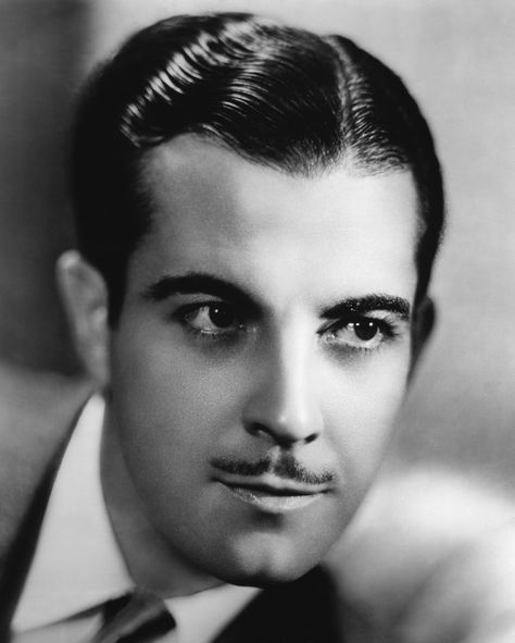 Ramon Novarro 1920s Mens Hair, 1920 Hairstyles, Ramon Novarro, Hairstyles 1920, 1920 Men, 20s Hair, Silent Films, 1920s Men, Durango Mexico