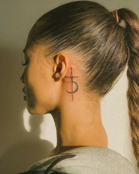 Neck Tattoos, Back Ear Tattoo, Small Neck Tattoos, Throat Tattoo, Neck Tattoos Women, Back Of Neck Tattoo, Special Tattoos, Face Tattoos, Discreet Tattoos