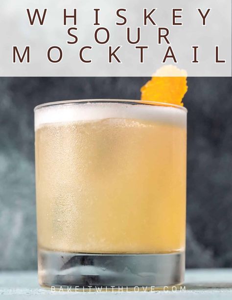 Pina Colada Mocktail, Easy Drinks To Make, Best Whiskey, Easy Mocktail Recipes, Whisky Sour, Alcohol Free Drinks, Sour Foods, Dry Martini, Drink Recipes Nonalcoholic