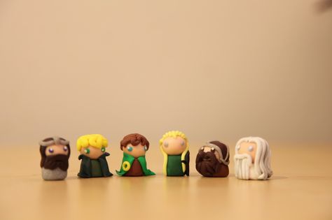 Clay Lord Of The Rings, Lotr Clay Art, Lotr Polymer Clay, Lord Of The Rings Ceramics, Lord Of The Rings Crafts, Lord Of The Rings Collection, Movie Crafts, Sculpey Clay, Polymer Clay Figures